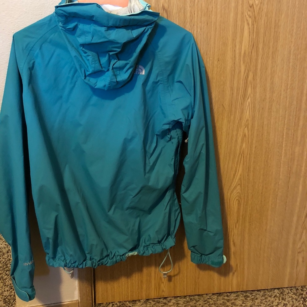 Woman’s North Face Jacket - Picture 2 of 3
